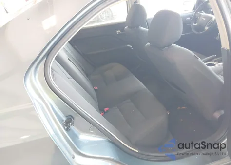 2011 Ford Fusion Se z USA, uszkodzony, nr VIN 3FAHP0HA6BR128344